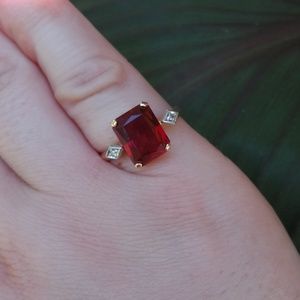 Baden & Foss vintage 14k gold ring, garnet